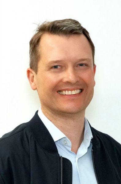 Tobias Strake